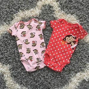 🐵 coordinating baby girl onesies